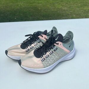 Nike Women’s Exp-X14 Shoes